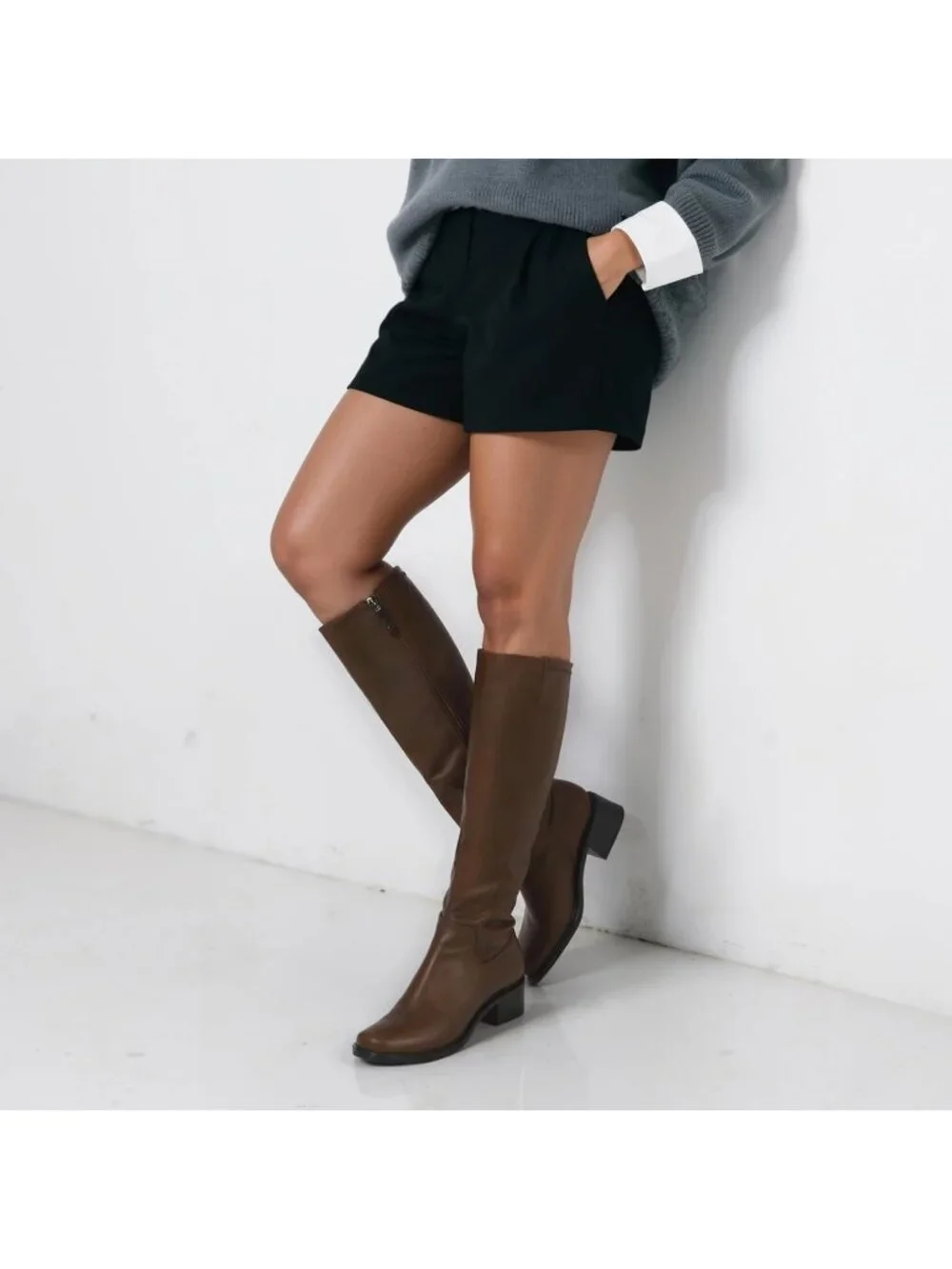 Women's Retro Brown Faux Leather Square Toe Knee High With Side Zipper Boots